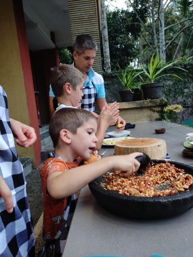 Bintang Munduk Hotel Kültér fotó