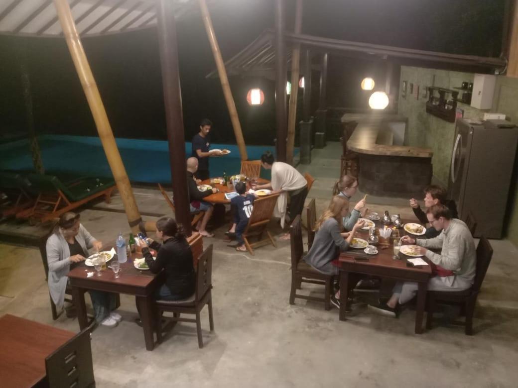 Bintang Munduk Hotel Kültér fotó